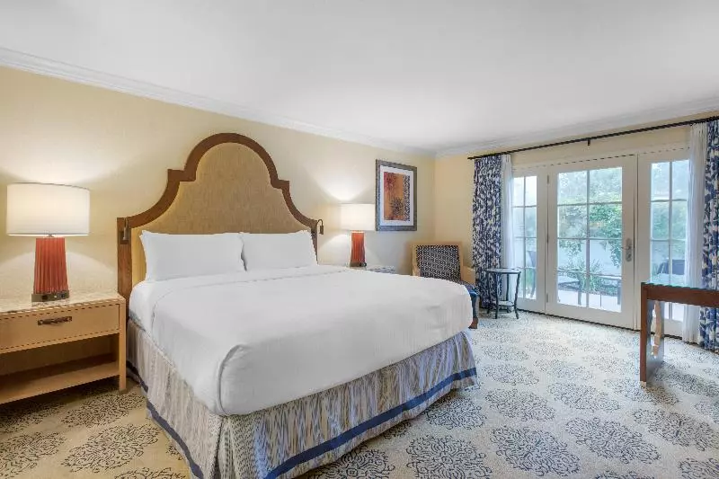 キングサイズベッドのスタンダードルーム, Omni La Costa Resort & Spa Carlsbad