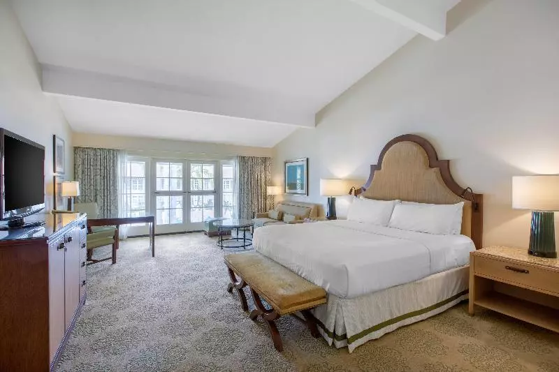 キングサイズベッドのスタンダードルーム, Omni La Costa Resort & Spa Carlsbad