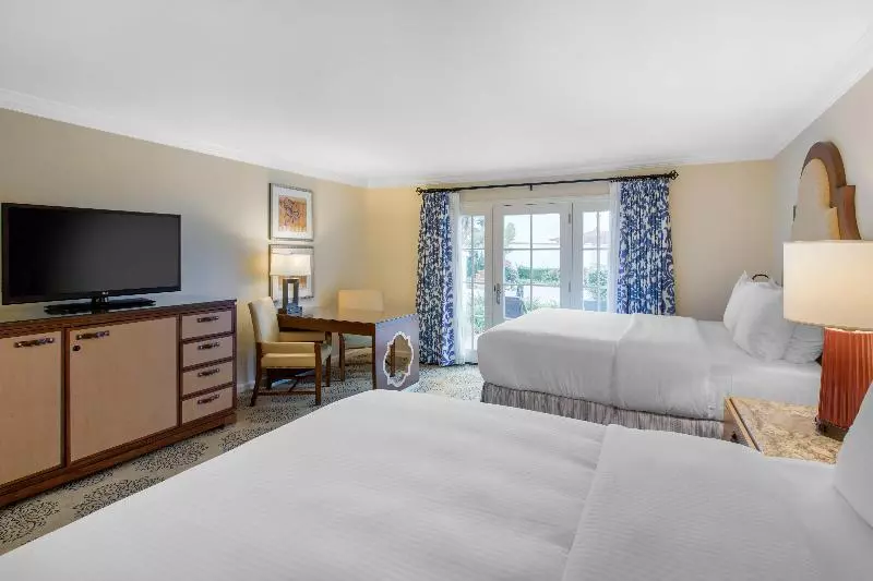 キングサイズベッドのスイートルーム, Omni La Costa Resort & Spa Carlsbad