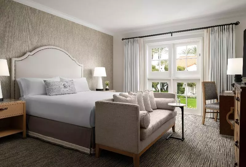 キングサイズベッドのスタンダードルーム, Omni La Costa Resort & Spa Carlsbad