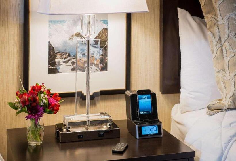 장애인을 위한 킹사이즈 침대 스탠다드 룸, Port Inn & Suites Kennebunk, Ascend Hotel Collection