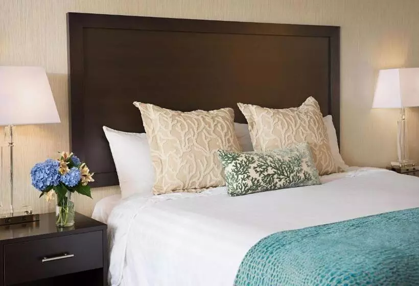 Superior-huone King-vuode, Port Inn & Suites Kennebunk, Ascend Hotel Collection