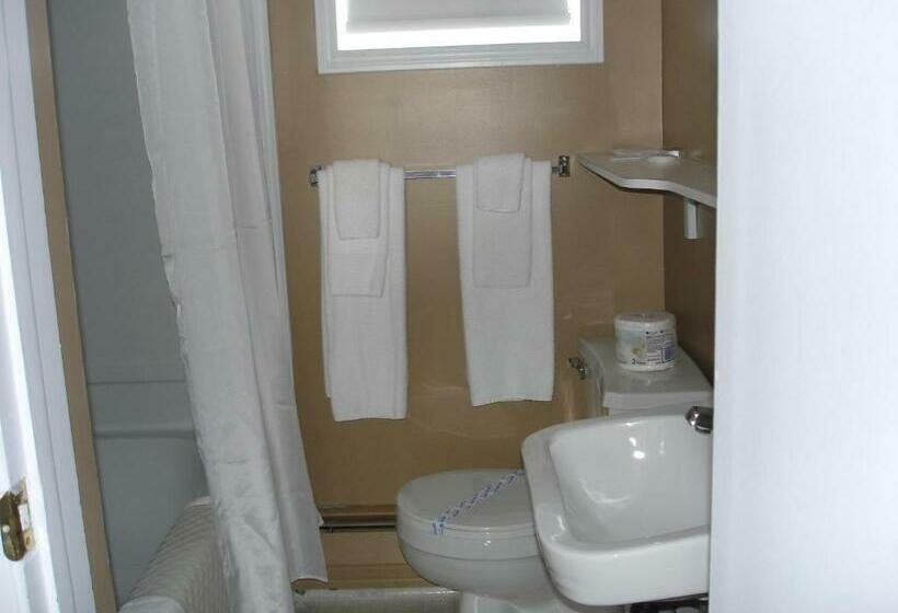 غرفه قياسيه سريرين مزدوجين, Hilltop Motel & Restaurant