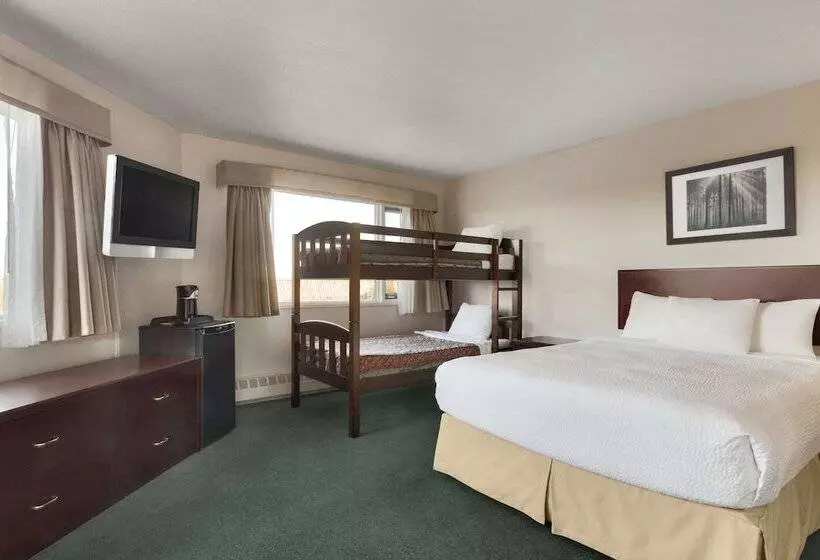 سوییت, Days Inn By Wyndham Lethbridge
