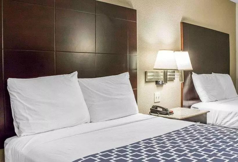 ２ダブルベッドのスタンダードルーム, Econo Lodge Scranton Near Montage Mountain