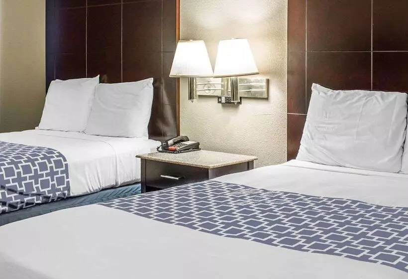 ２ダブルベッドのスタンダードルーム, Econo Lodge Scranton Near Montage Mountain