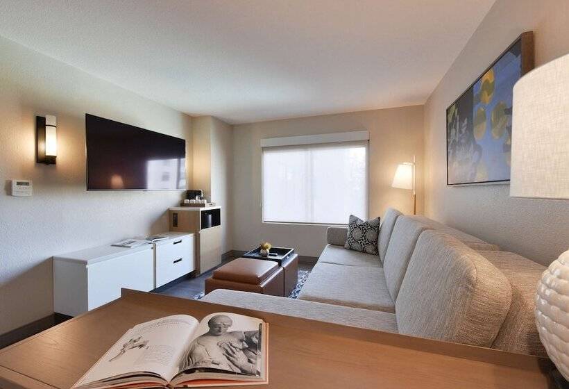 キングサイズベッドのスイートルーム, Hyatt Centric Santa Clara Silicon Valley