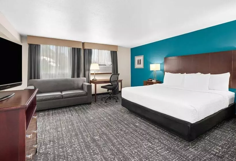デラックススイート, La Quinta By Wyndham Portland Nw