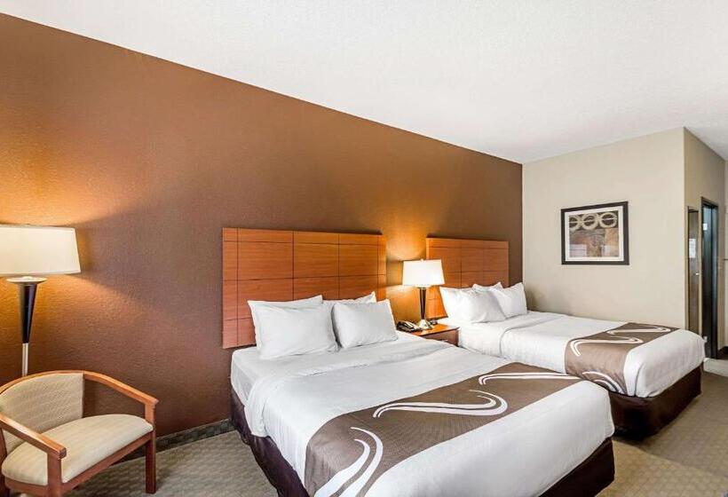 标准间, Quality Inn