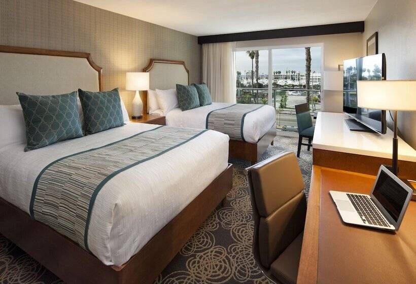 Номер Стандарт 2 Двуспальные Кровати, Redondo Beach Hotel, Tapestry Collection By Hilton