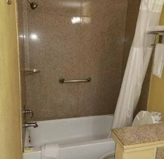 اتاق استاندارد, Sweet Dream Inn
