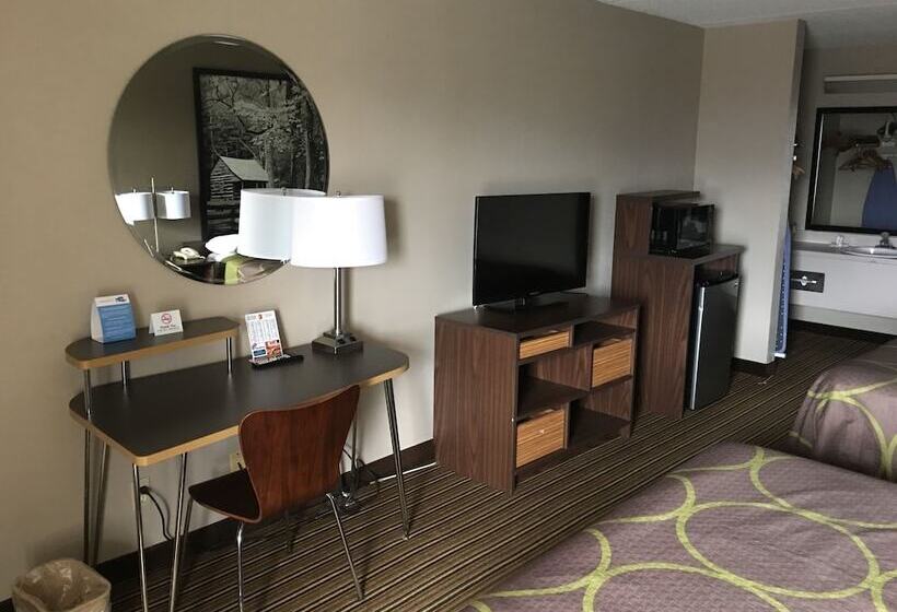 ２ダブルベッドのスタンダードルーム, Super 8 By Wyndham Knoxville North/powell