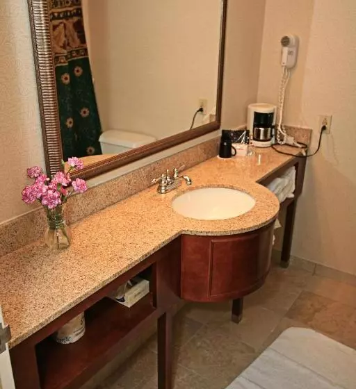 2ダブルベッドのスタンダードルーム, Sturbridge Host Hotel And Conference Center
