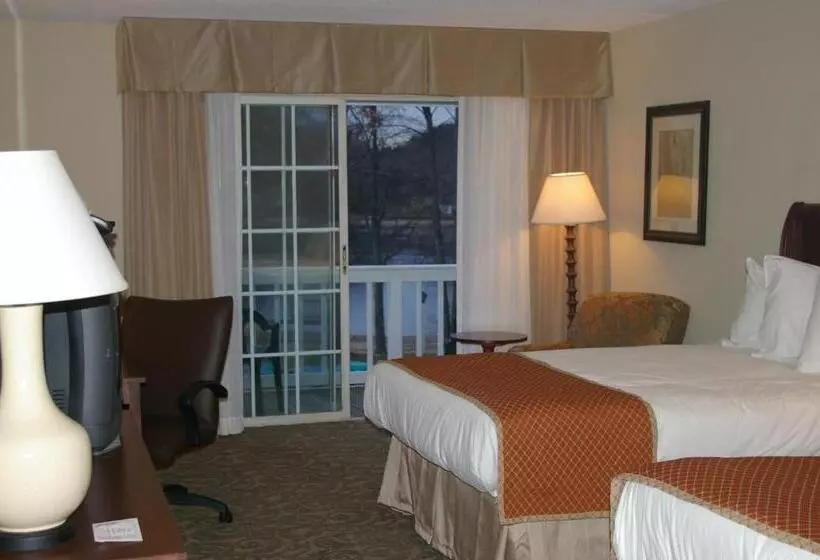 2ダブルベッドのスタンダードルーム, Sturbridge Host Hotel And Conference Center