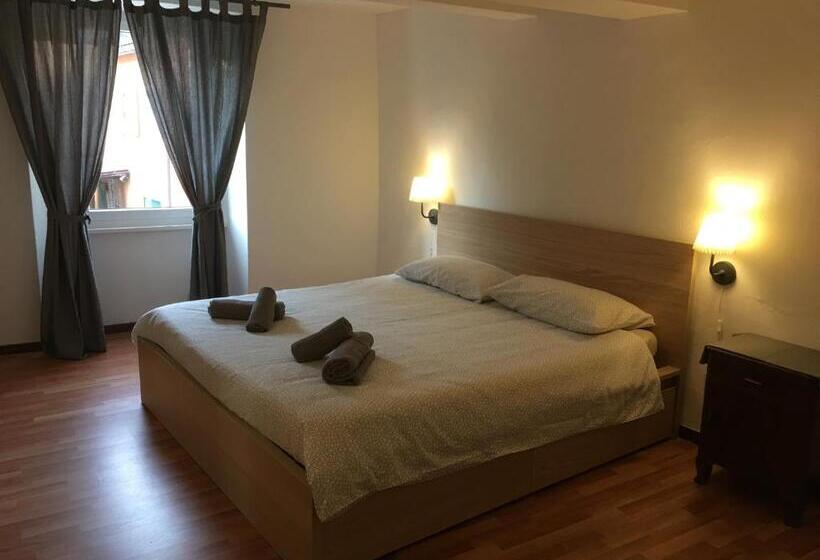 Номер Стандарт Трехместный, Albergo Ristorante Belcantone