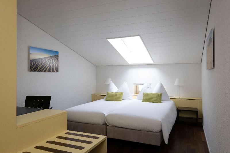 اتاق استاندارد, Spirgarten