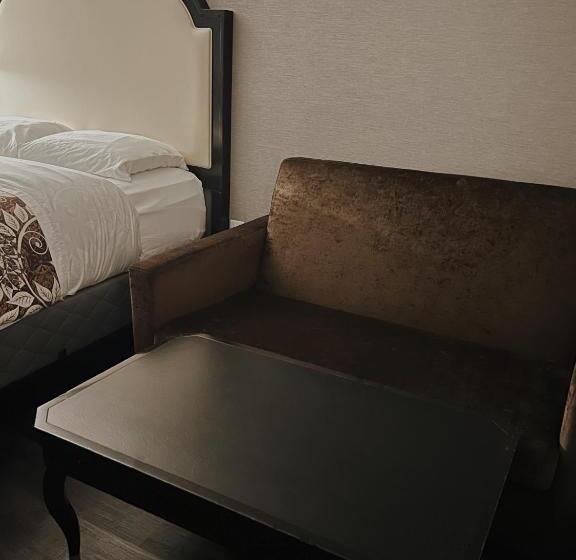 غرفة ديلوكس, Big Bird Inn