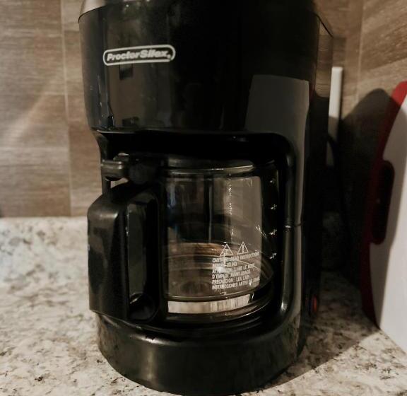 جناح, Big Bird Inn