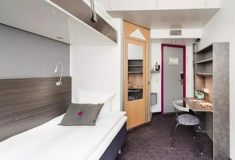 اتاق استاندارد چهار تخته, Cabinn Scandinavia