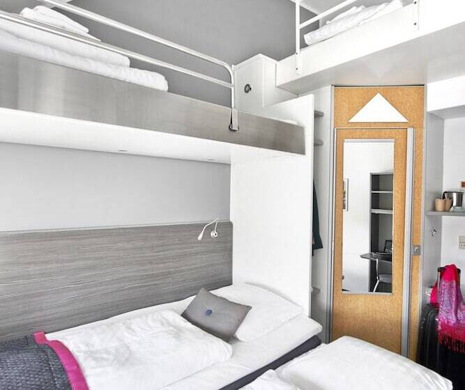 חדר סטנדרט לארבעה, Cabinn Scandinavia