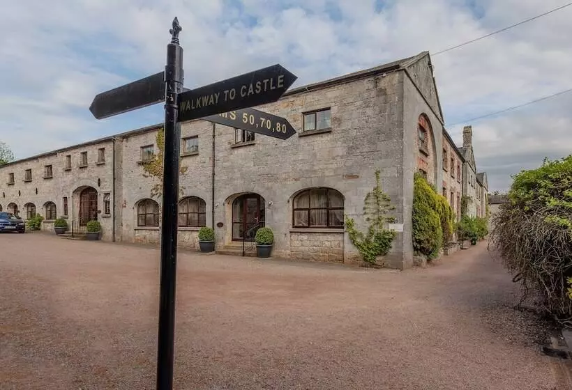 スタンダードインサイドビュールーム, Cabra Castle