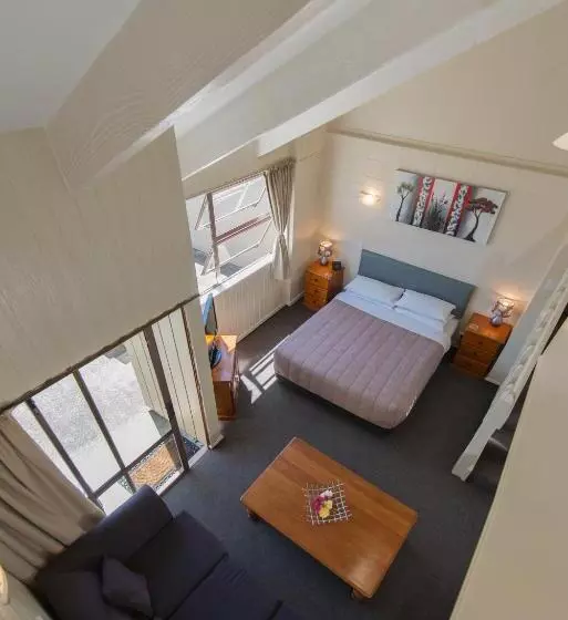 家族用アパートメント, Howick Motor Lodge