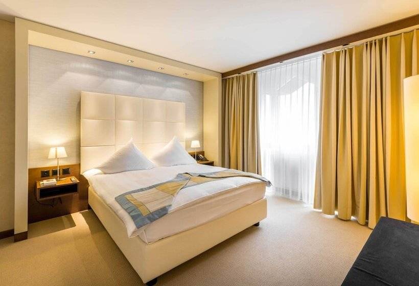 舒适套房, Säntispark