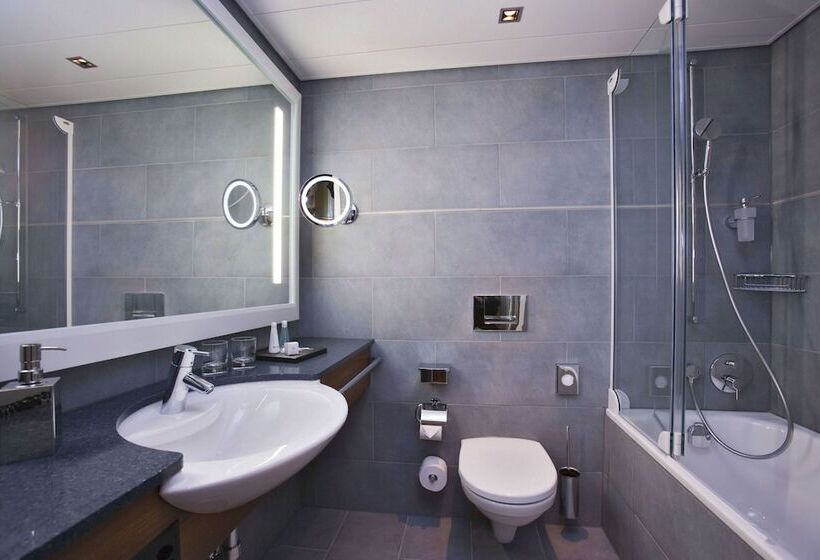 舒适型房间, Säntispark