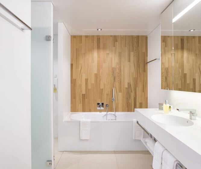 带阳台的豪华间, Säntispark