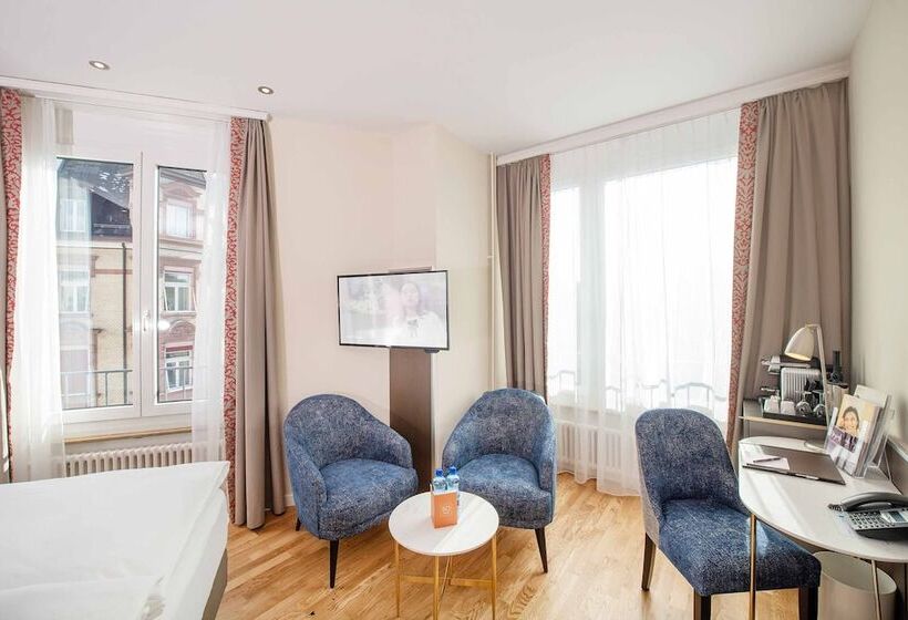 اتاق استاندارد, Sorell Hotel Rex