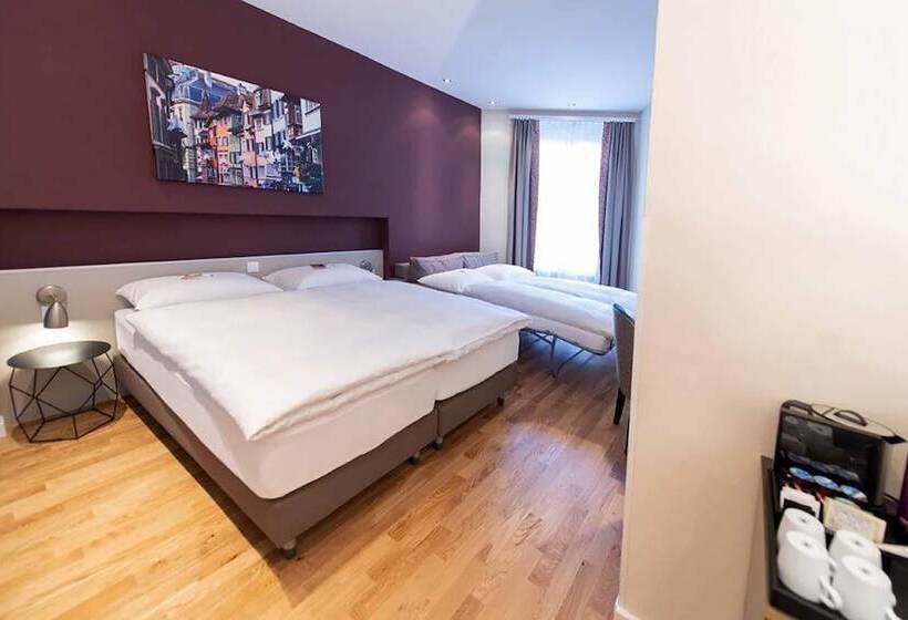 اتاق خانوادگی, Sorell Hotel Rex