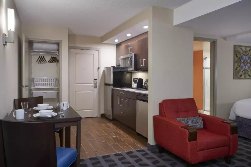 استودیو استاندارد با تخت کینگ, Towneplace Suites By Marriott Windsor