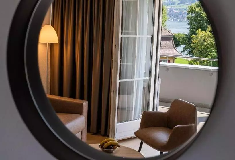バルコニー付きジュニアスイート, Winkelried Am See