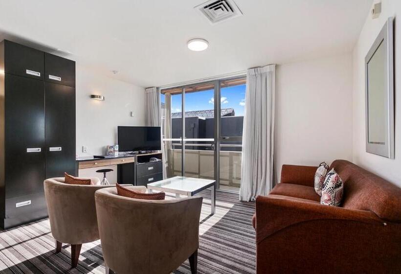 Апартаменты 1 Спальня, The Reef Resort