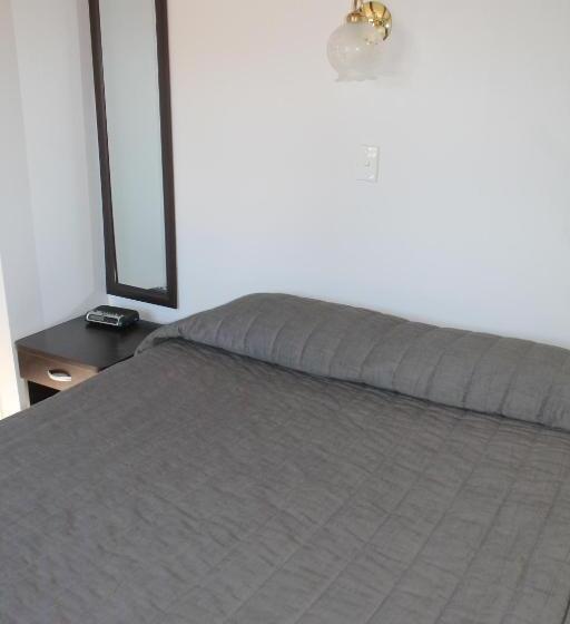 חדר סטנדרט נוף לנהר, Riverview Motel