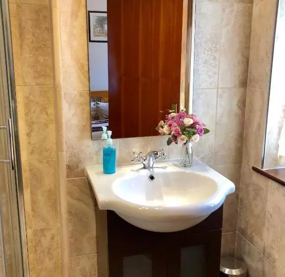 اتاق استاندارد, Atlantic Guest House