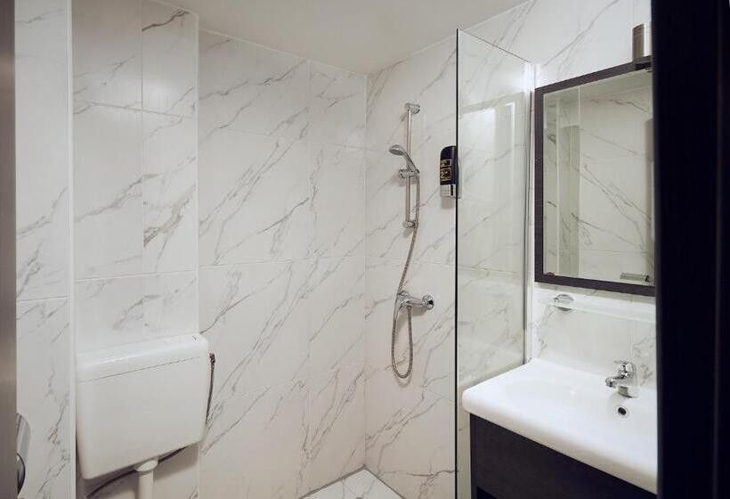 スタンダードルーム, Belfort