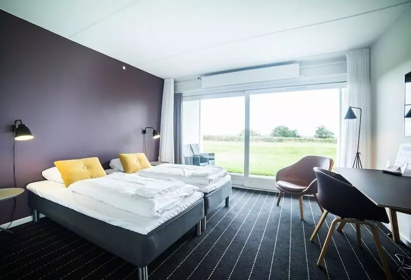 Quarto Familiar, Comwell Middelfart