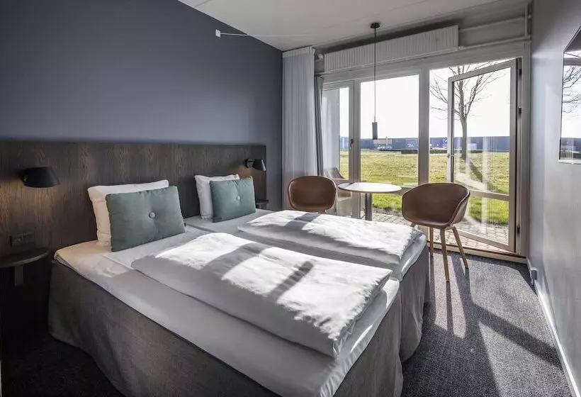 Quarto standard, Comwell Middelfart