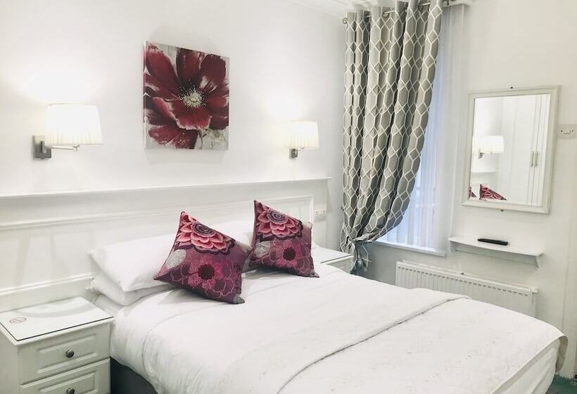 חדר סטנדרט, Dergvale