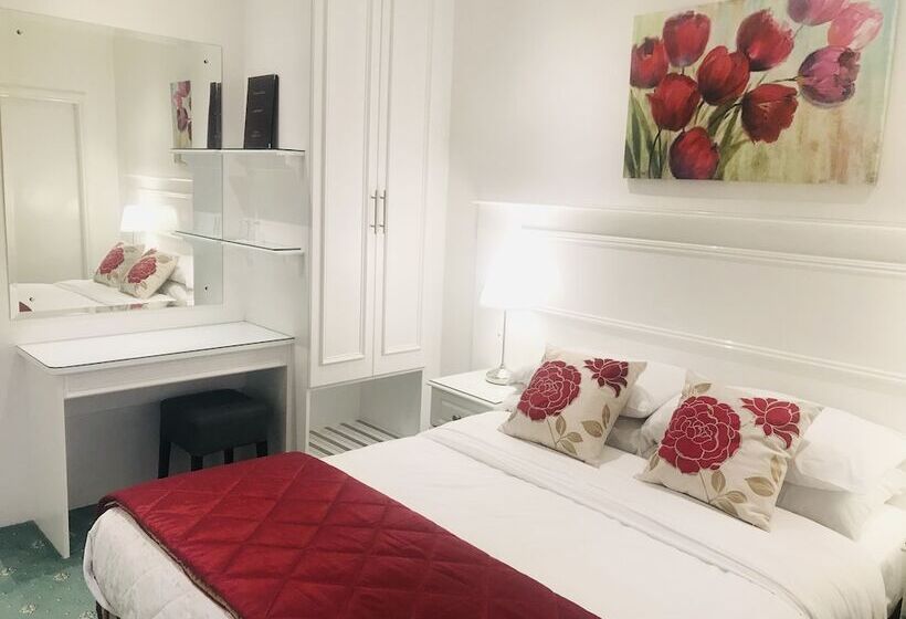 חדר סטנדרט, Dergvale