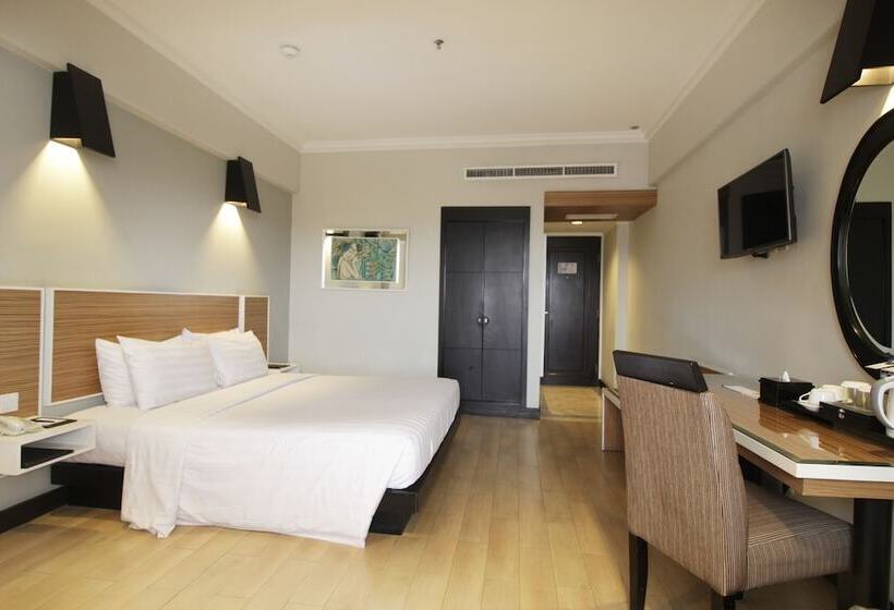 Номер Executive Кровать Кинг, Santika Premiere Jogja