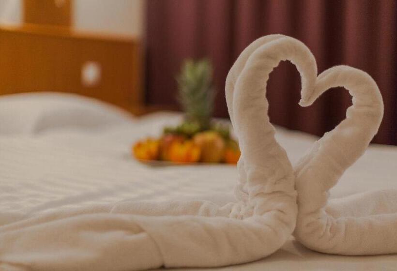 バルコニー付きスタンダードルーム, Premium Hotel Panoráma