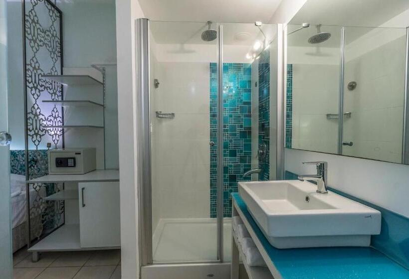 חדר סטנדרט, Babana