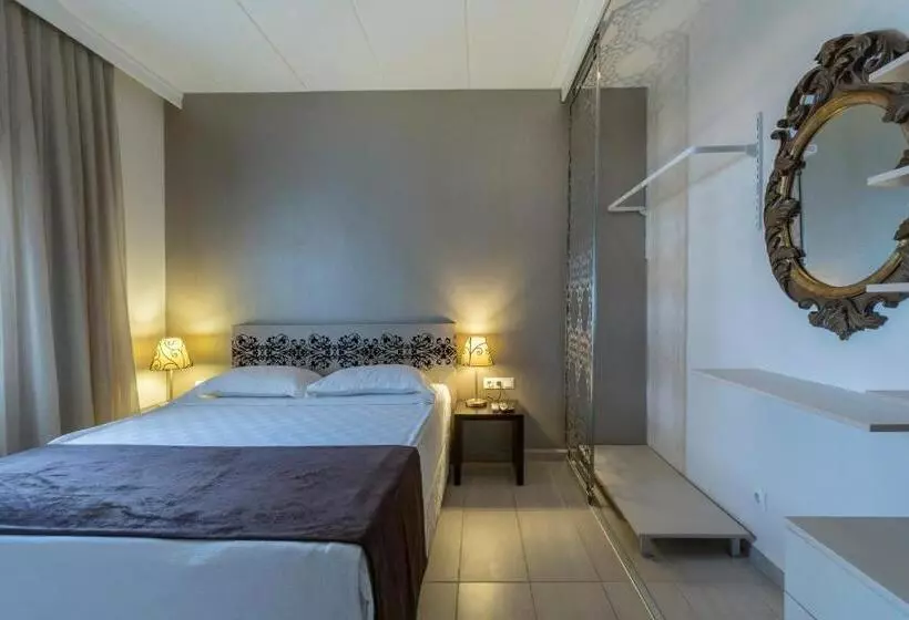Standard Room, Babana