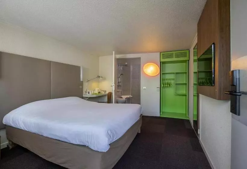 身障者適用スタンダードルーム, The Originals City, Hôtel Mâcon Nord