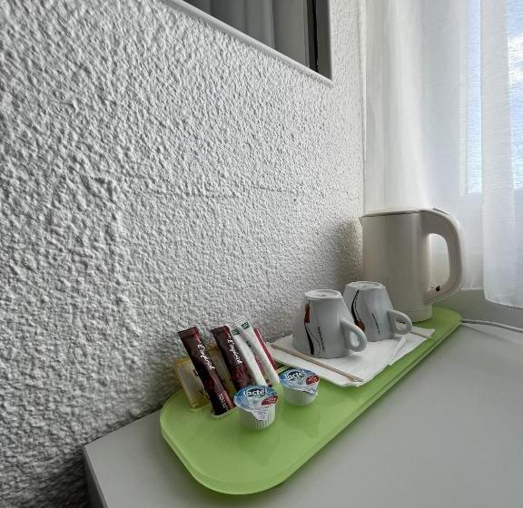 장애인을 위한 스탠다드 룸, The Originals City, Hôtel Mâcon Nord