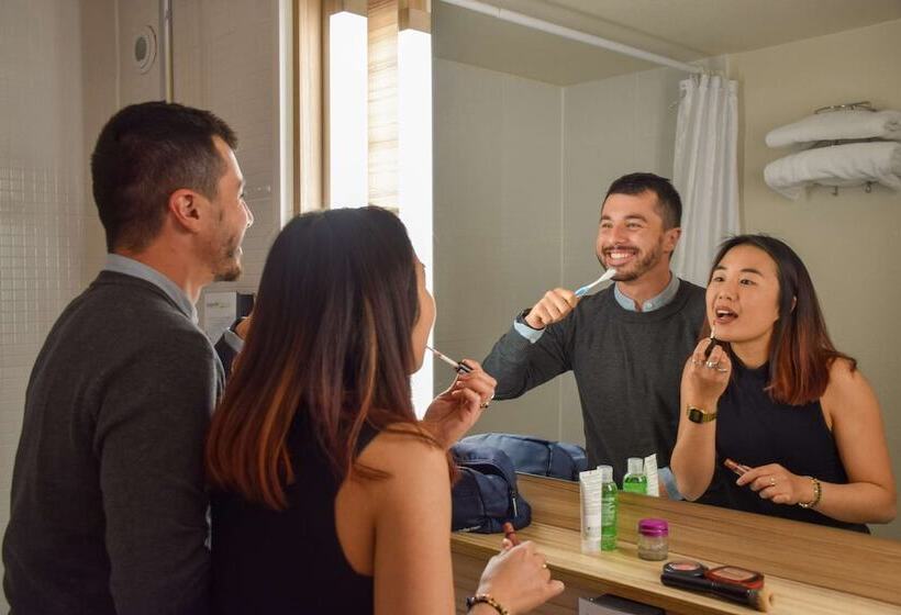 스탠다드 룸, Campanile Millau