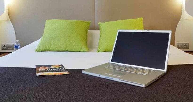 标准间带双人床, Campanile Pont A Mousson