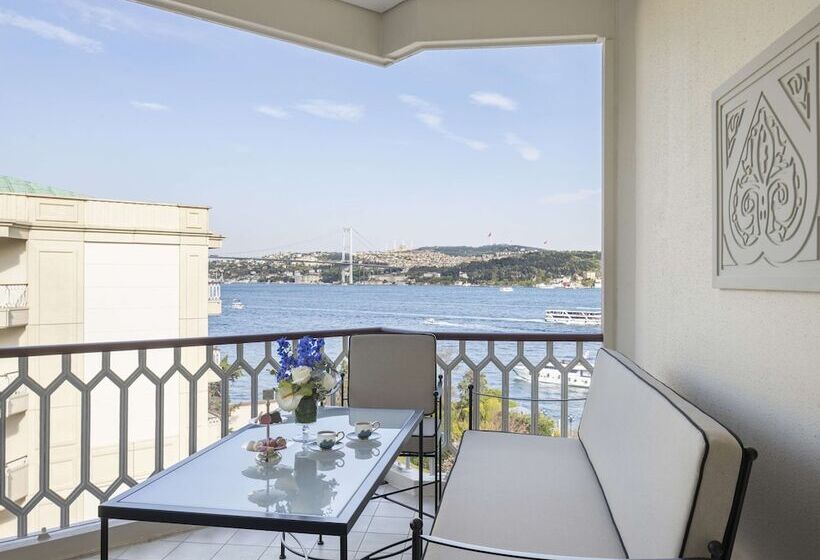 Standard Room with Views, çırağan Palace Kempinski Istanbul
